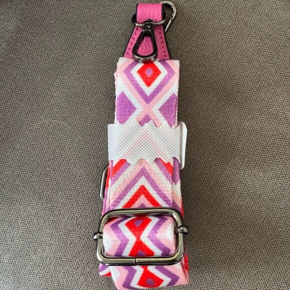 MERSI Ruby Crossbody bag, Fuchsia - Picture 2 of 6